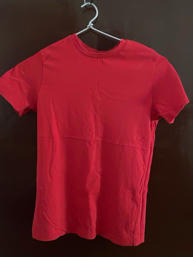 Classic Red Crew Neck T-Shirt
