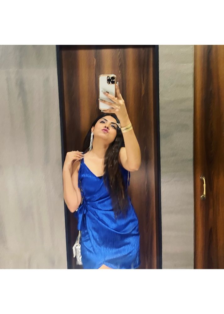Urbanic Royal Blue Brand New Party Dress 🦋