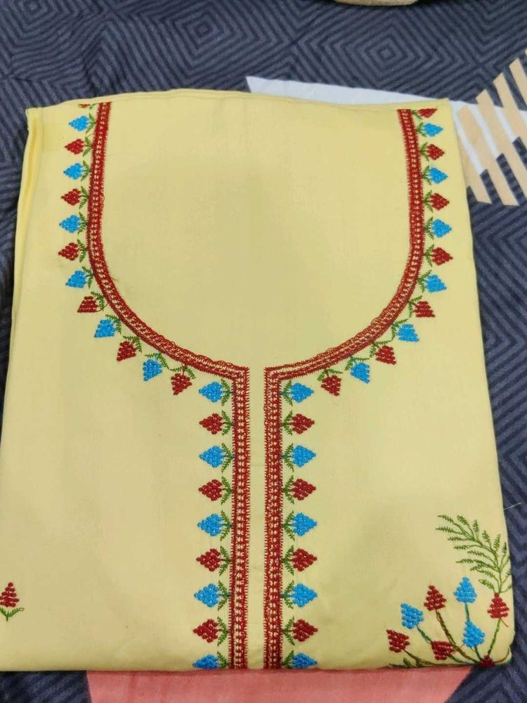 Cotton Unstitched Suit With Chiffon Dupatta