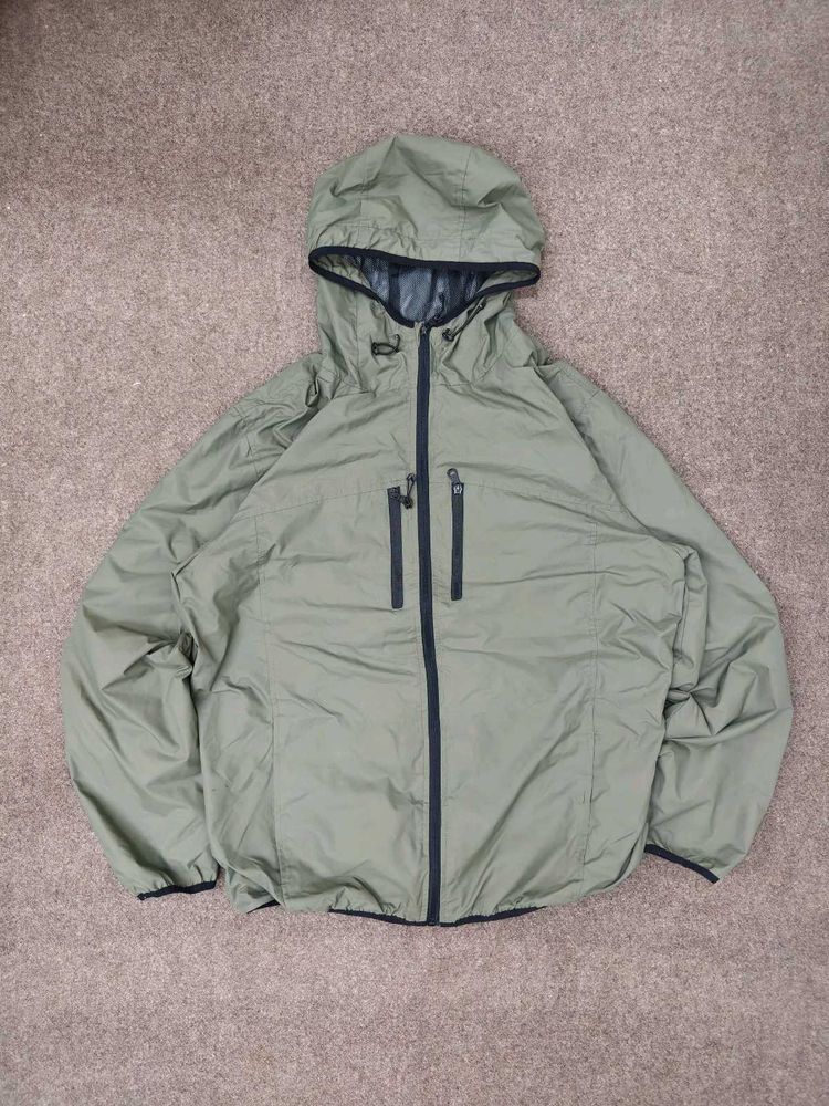 Lightweight Hooded Jacket