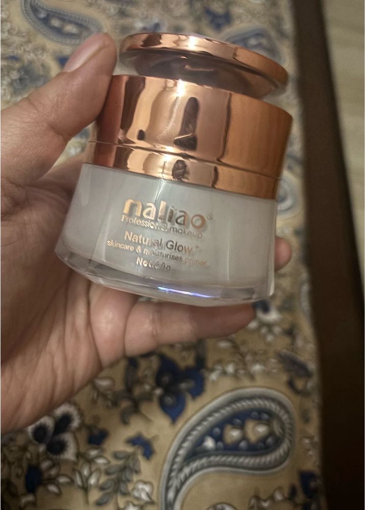 Maliao Natural Glow Primer 7 in one