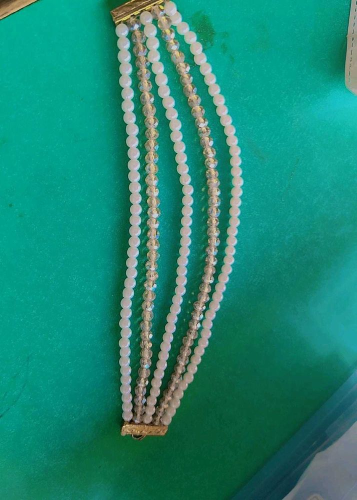 Elegant Beaded Bracelet