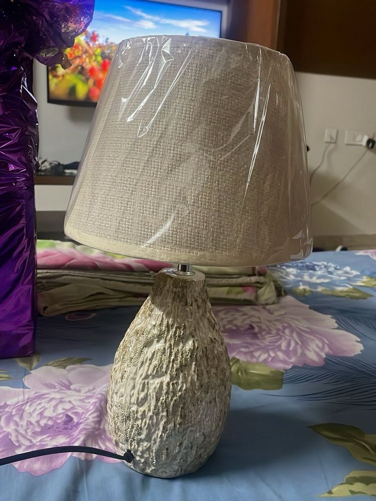 Stylish Table Lamp