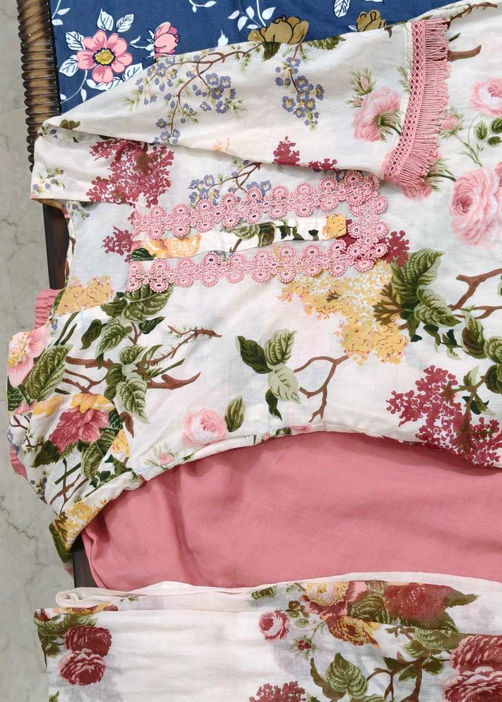 Floral Print Kurta with Pink Bottom