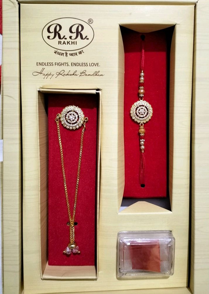 Beautiful Rakhi Set For Bhaiya And Bhabhi