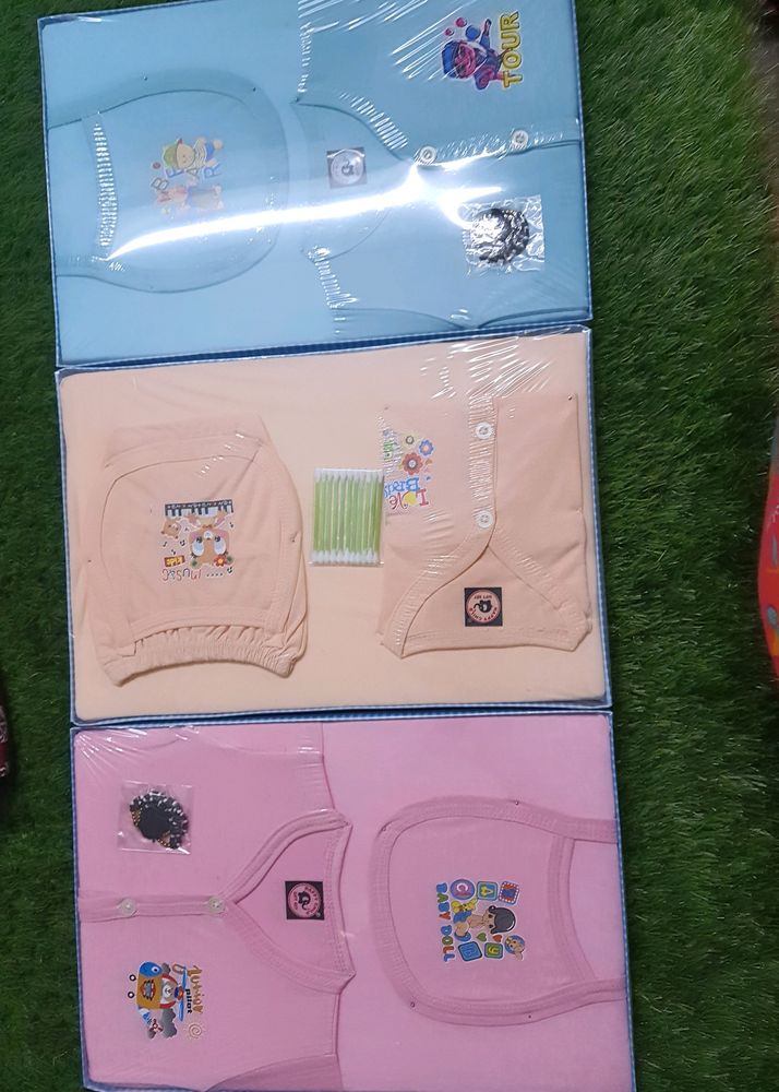 New Born Baby Gift Set Combo Of 3