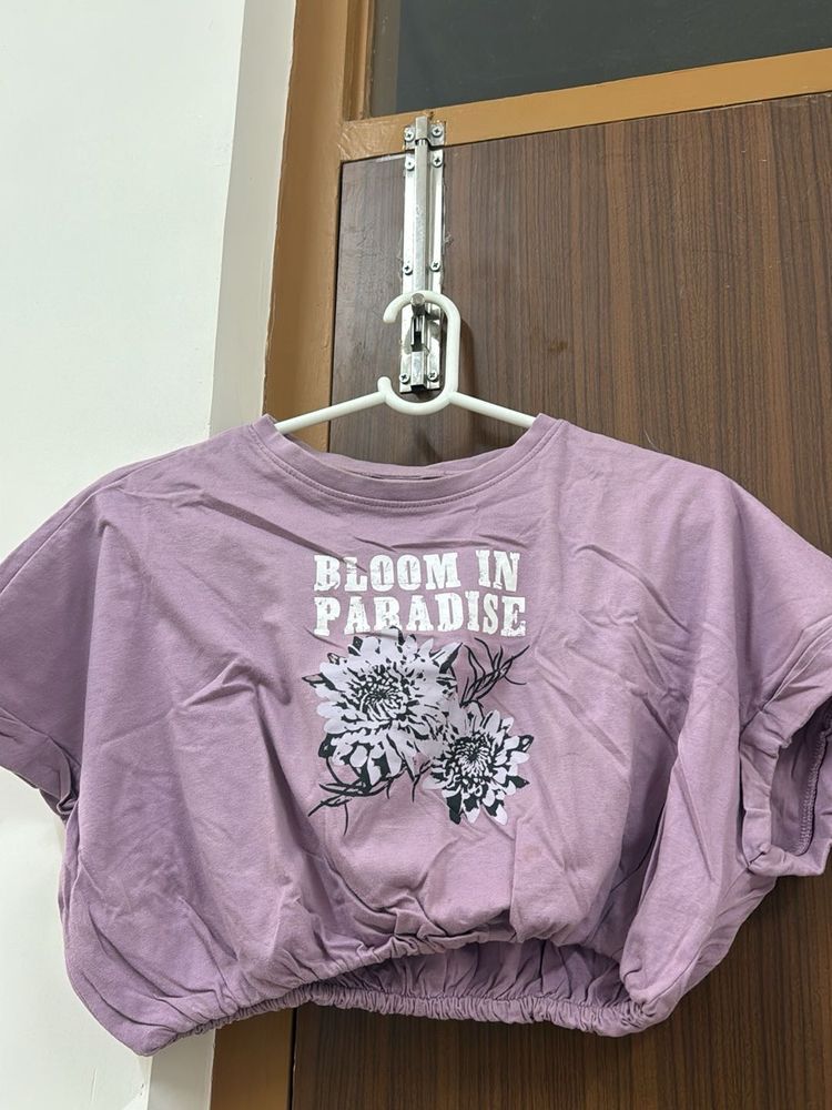 Balloon crop top