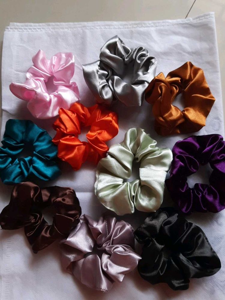 Satin Scrunchie Hair Ties Set