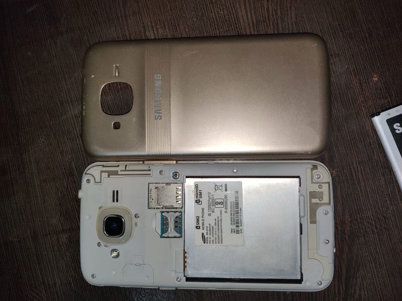 Samsung J2 Working But No Display