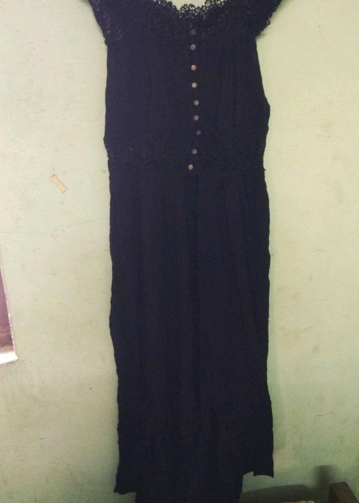 Cold Shoulder Front Slit Kurti