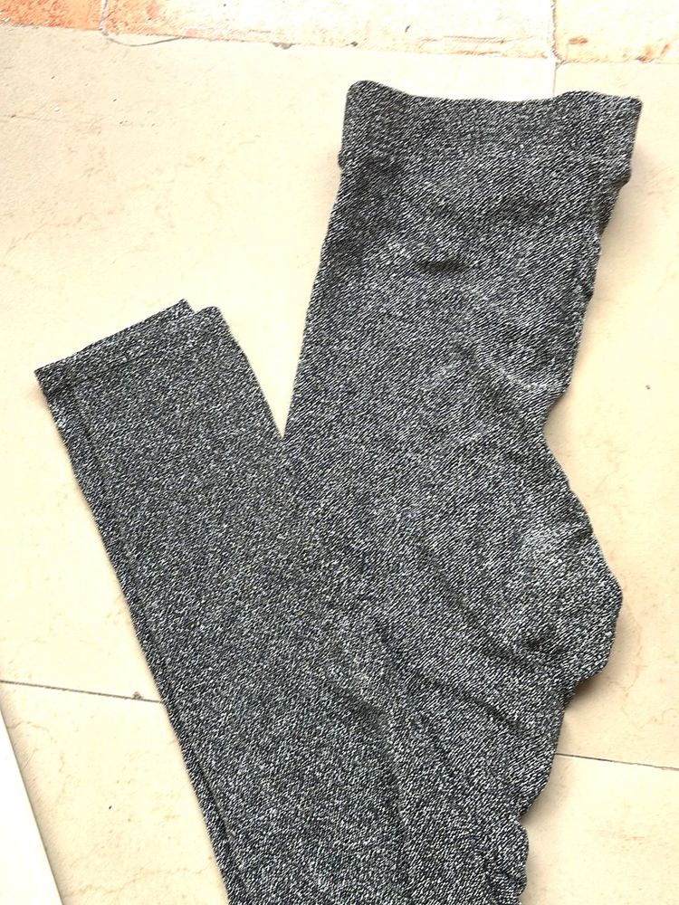 H&amp; M Sparkly Gray Leggings..