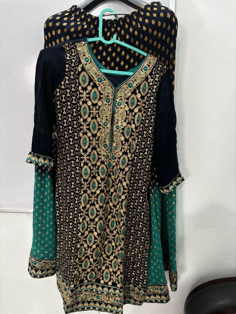 Elegant Embroidered Kurta Set