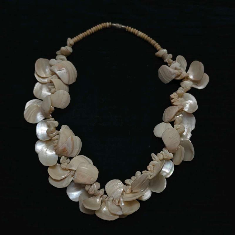 Mother Of Pearl  Shell Necklace