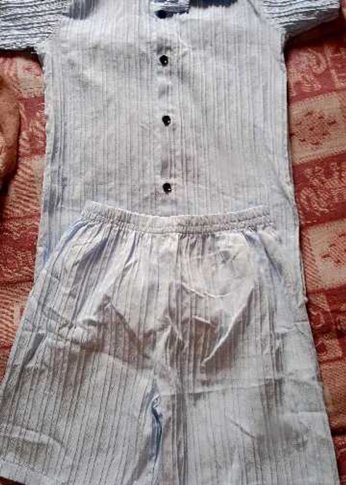 Comfortable Striped Night Suit Set