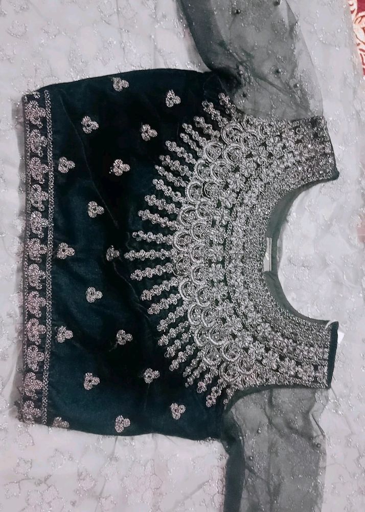 Designer Party Wear Lehenga 🖤