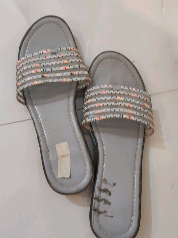 Stylish Flat Sandals