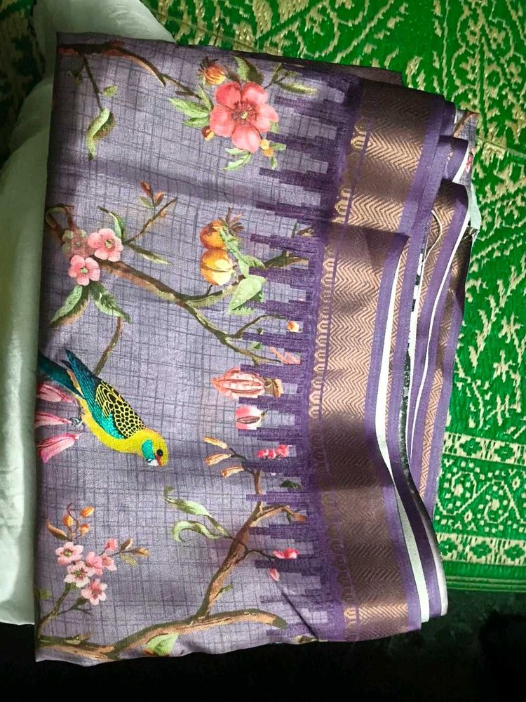 Beautiful Floral &amp; Bird Print Saree