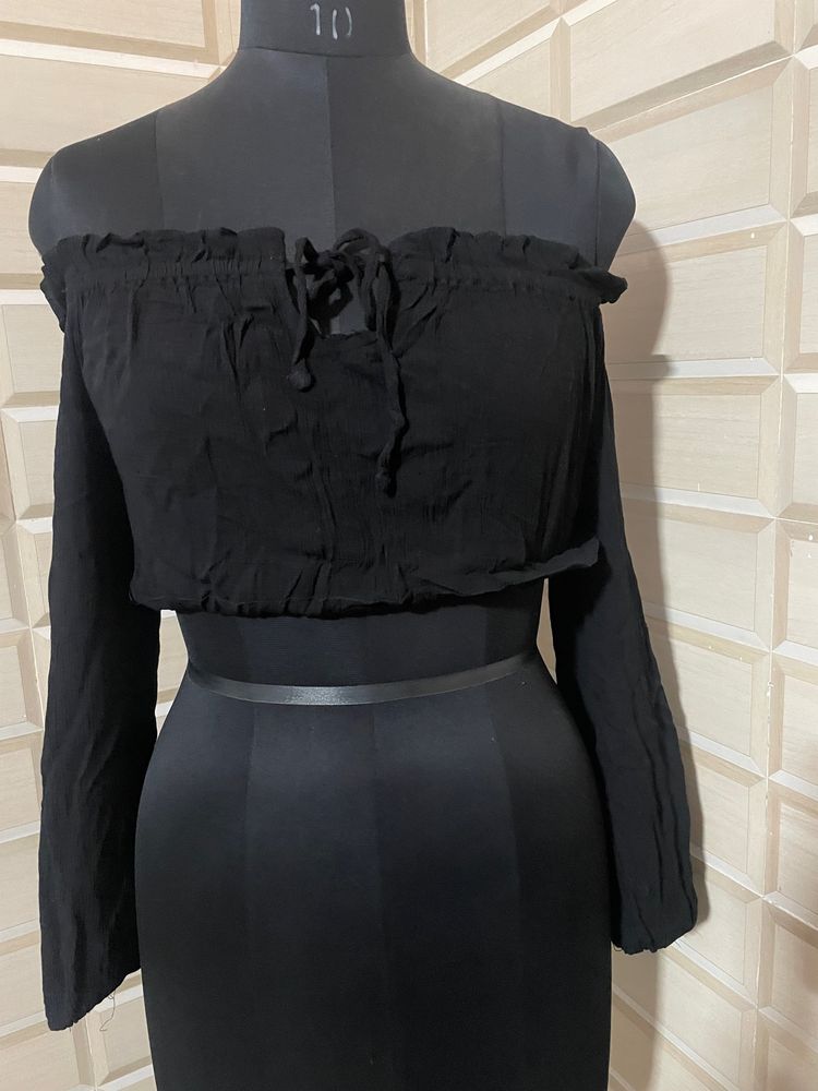 Crop Off Shoulder Top