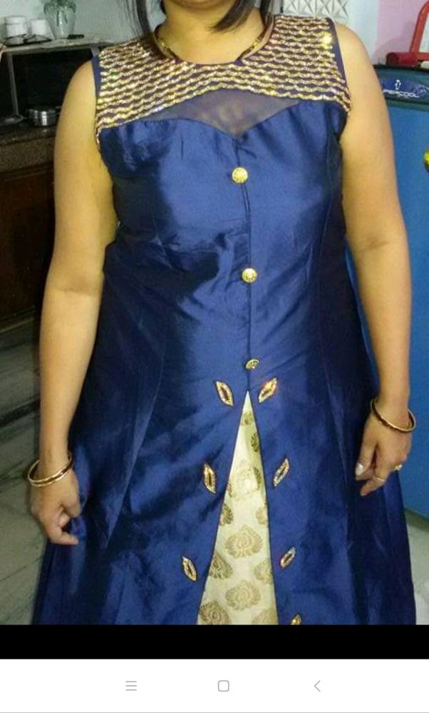 Indo western dress,sleeves are unstitched