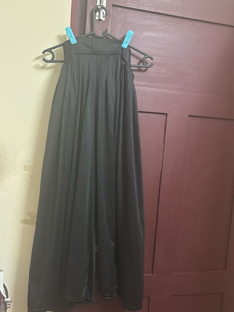 Black palazzo