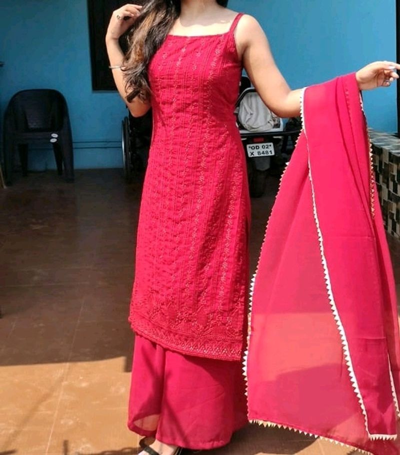 Beautiful Suit Set With Dupatta