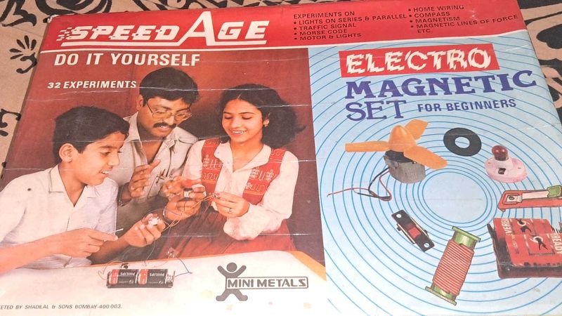 RARE 1990s Vintage electro magnetic beginners set