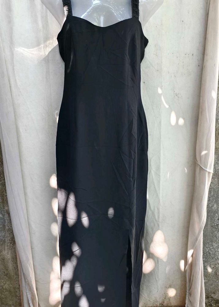 152510. Elegant Black Maxi Dress