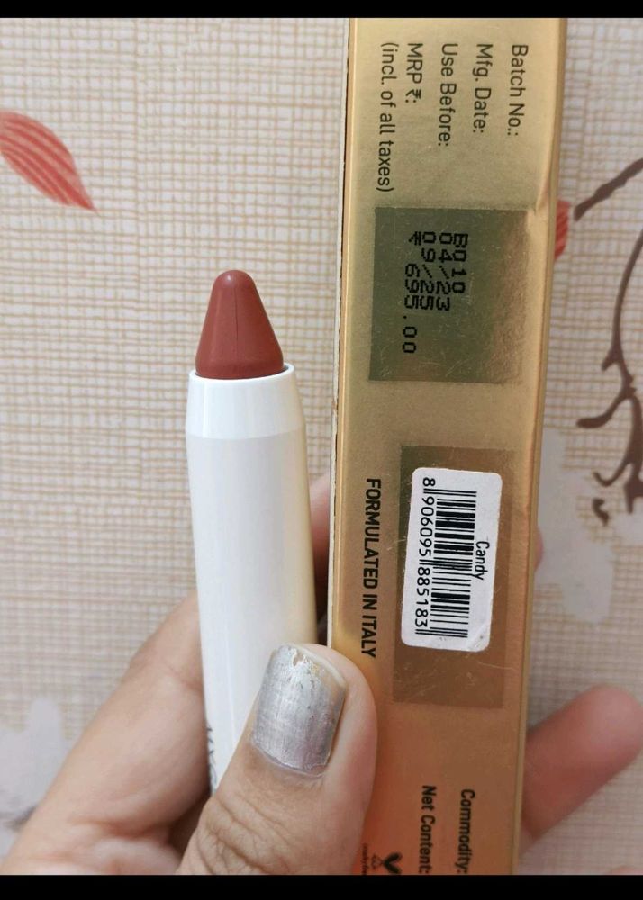 Matte Lipstick Crayon - Nude Shade