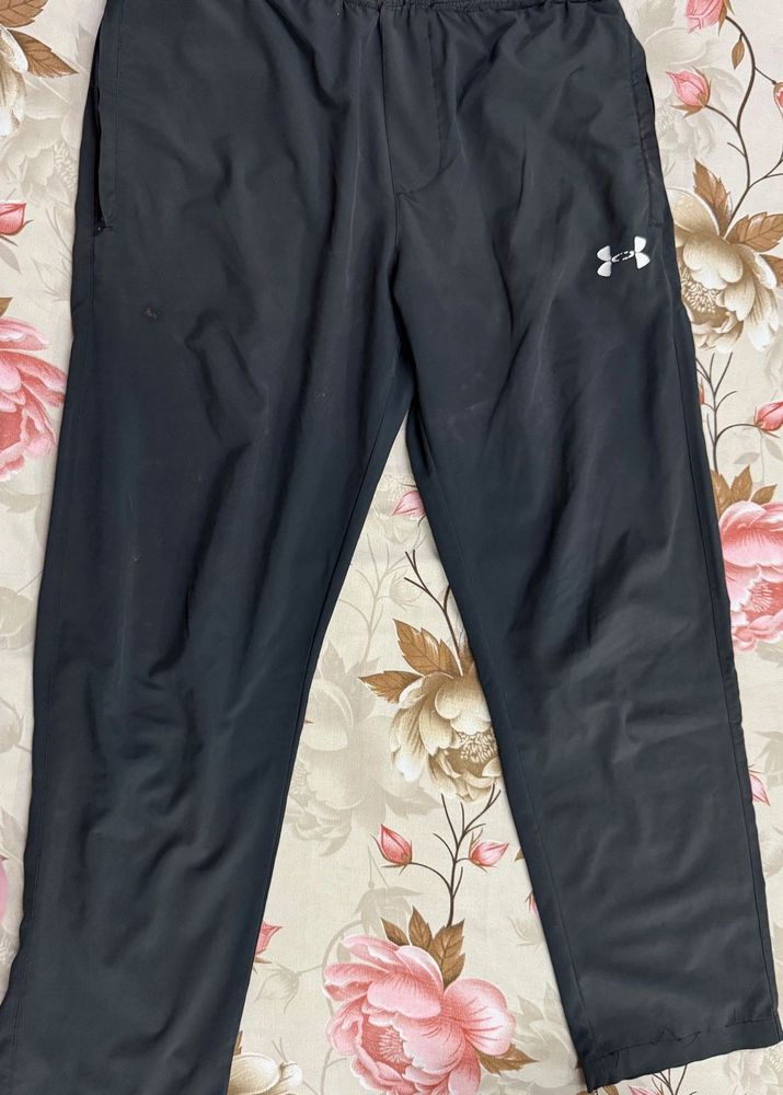 Under Armour Black Athletic Pants