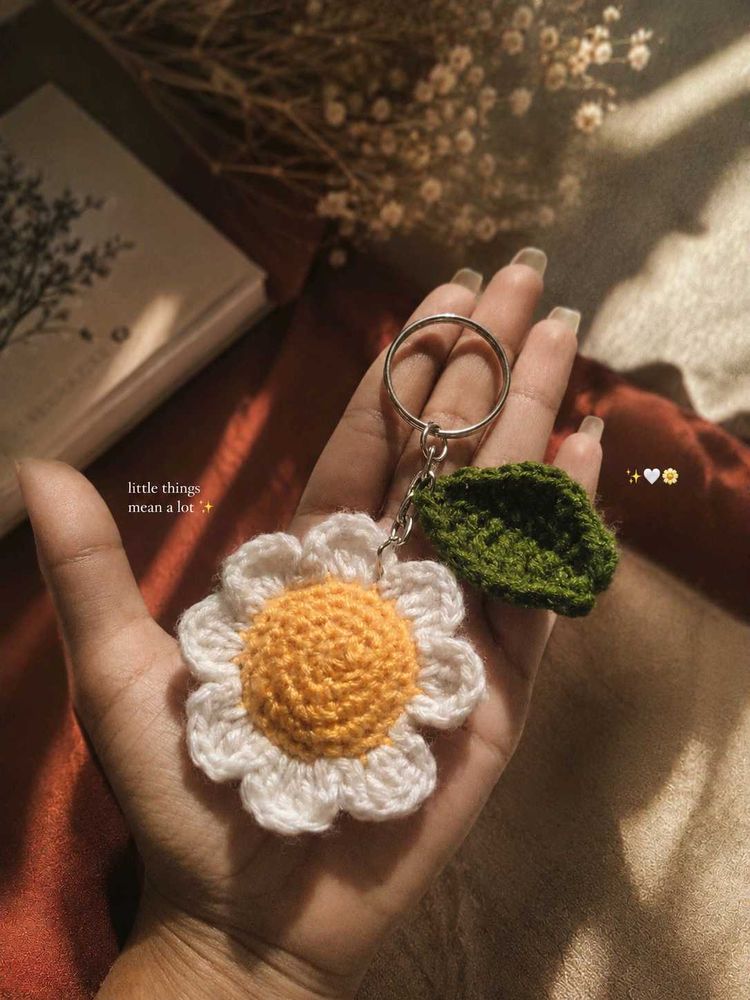 Handmade Crocheted Daisy Keychain