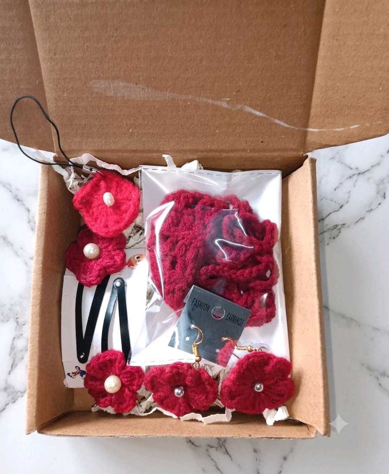 Handmade Red Floral Hair Accessories Set