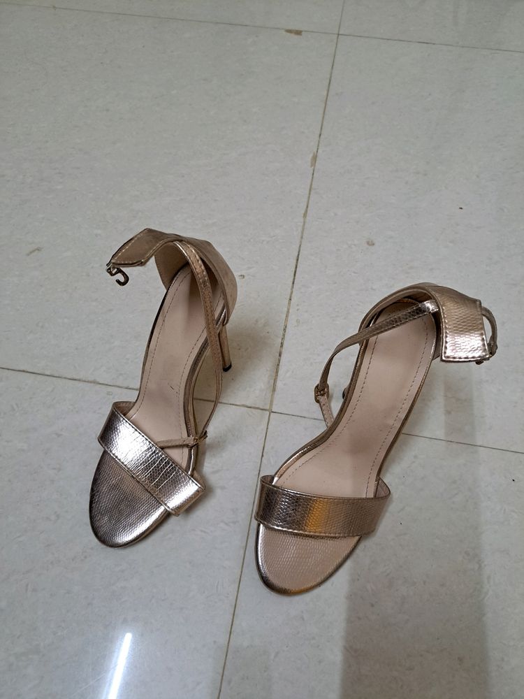 Gold Party wear Heels. 4 Inch Heel Height