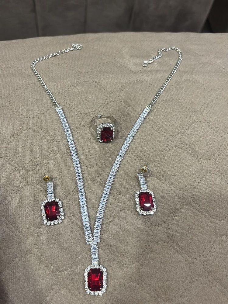 Elegant Red Stone Jewelry Set