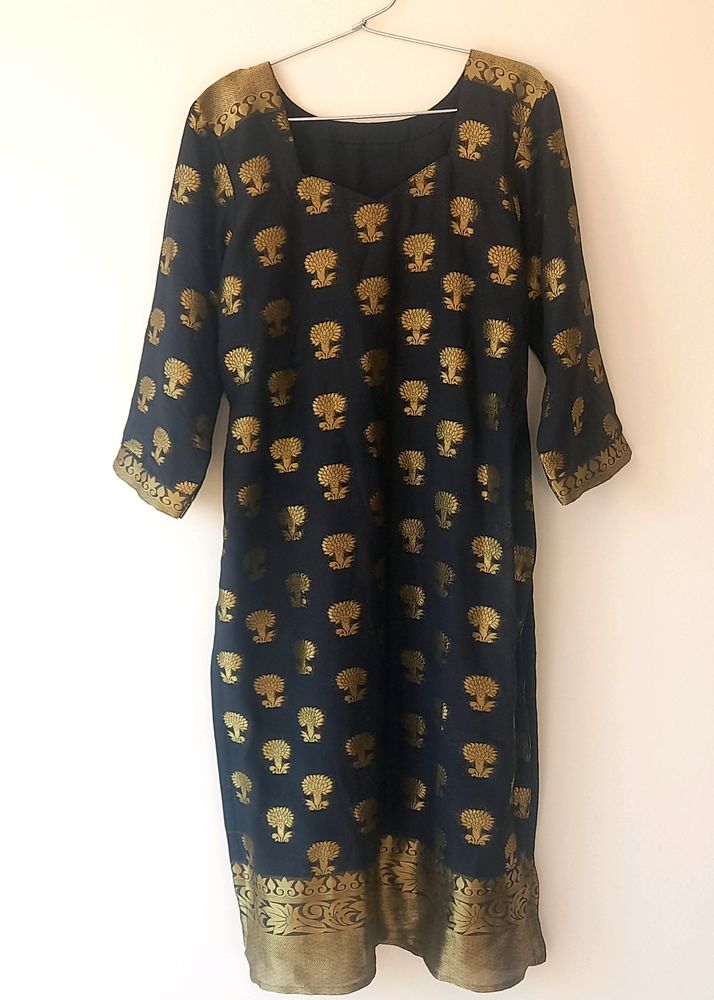 Ethnic Gold And Black Kurti With Dupatta