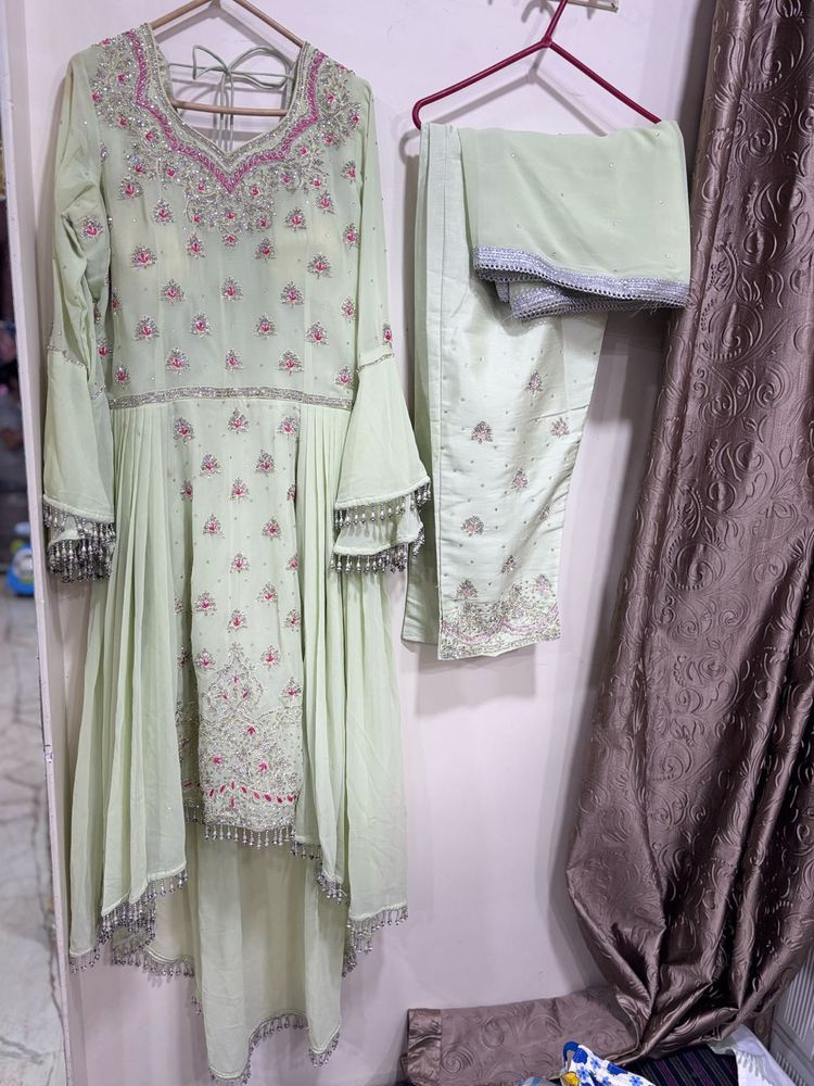 Elegant Embroidered Kurta Set