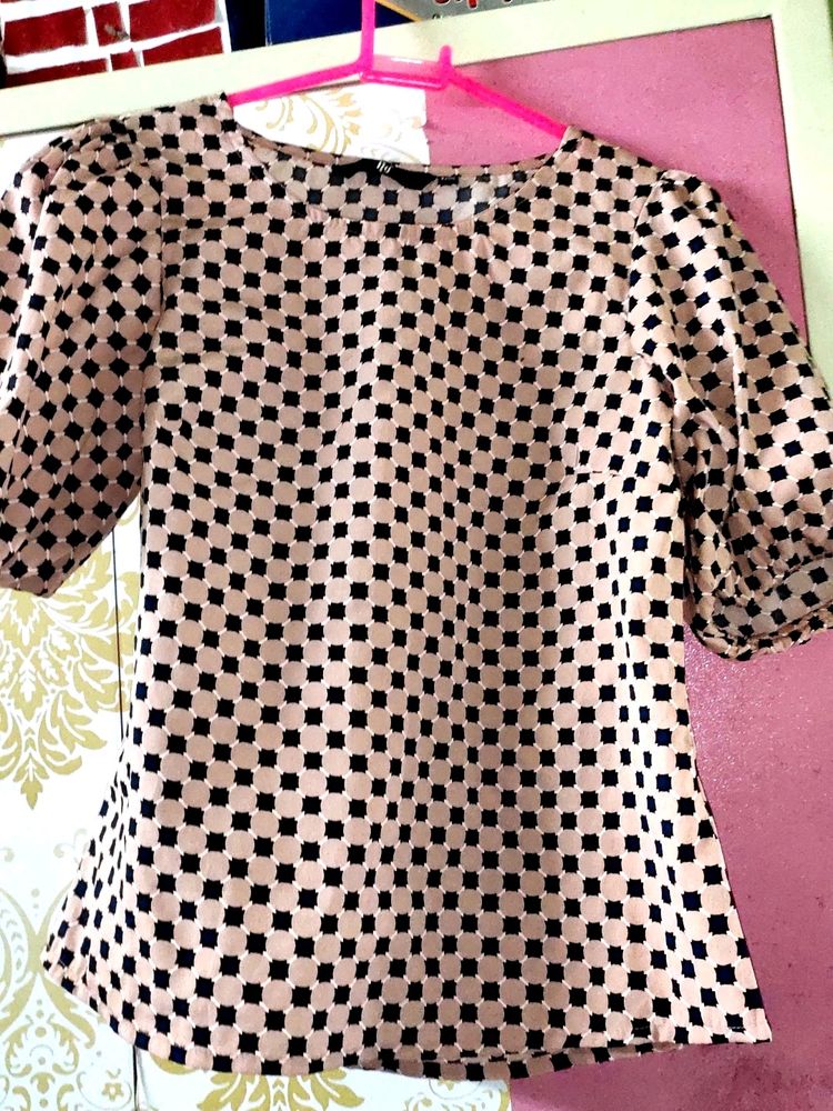 Casual Pink Top For Women