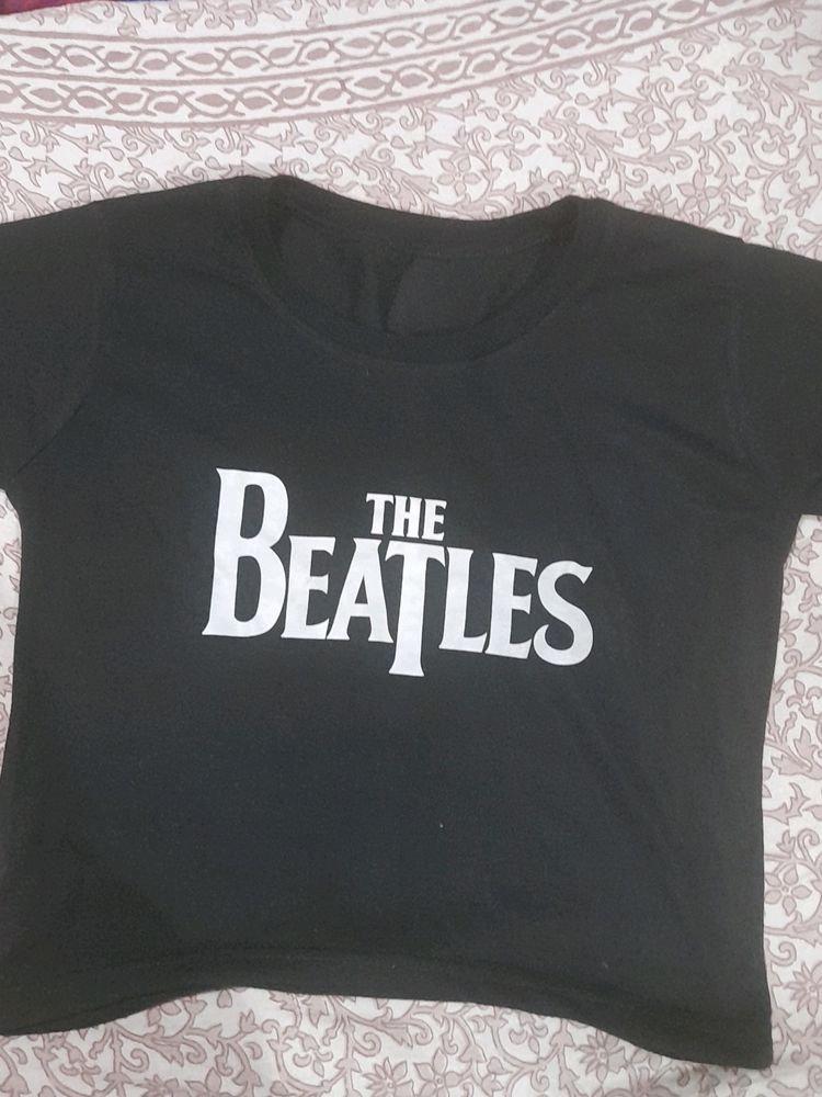 THE BEATLES BAND TEE