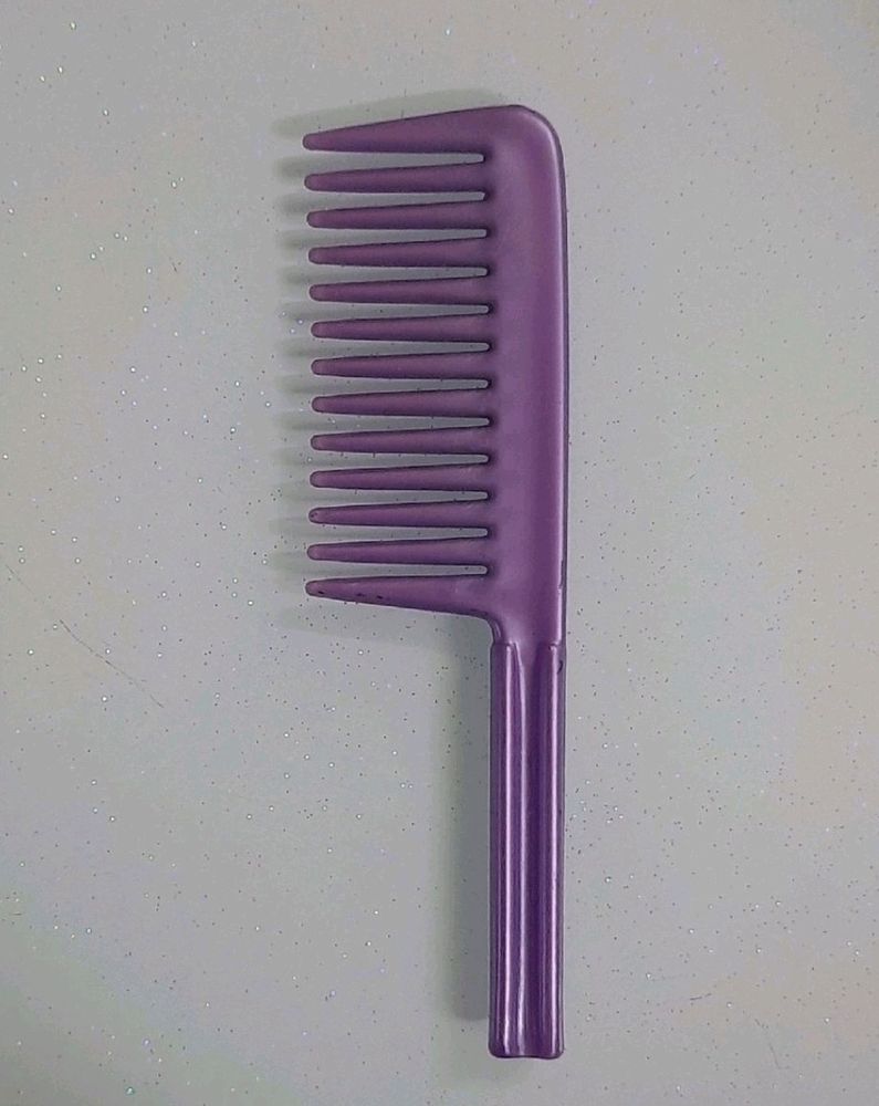 Wide-Tooth Detangling Comb💜