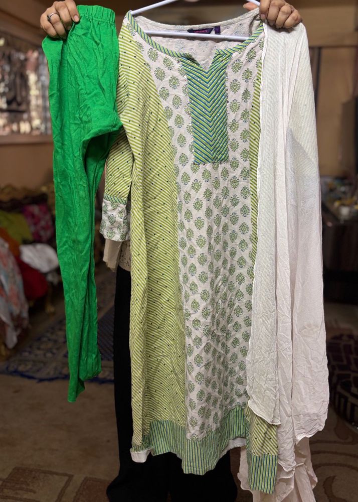 Srishti Brand Green Printed Kurta Set