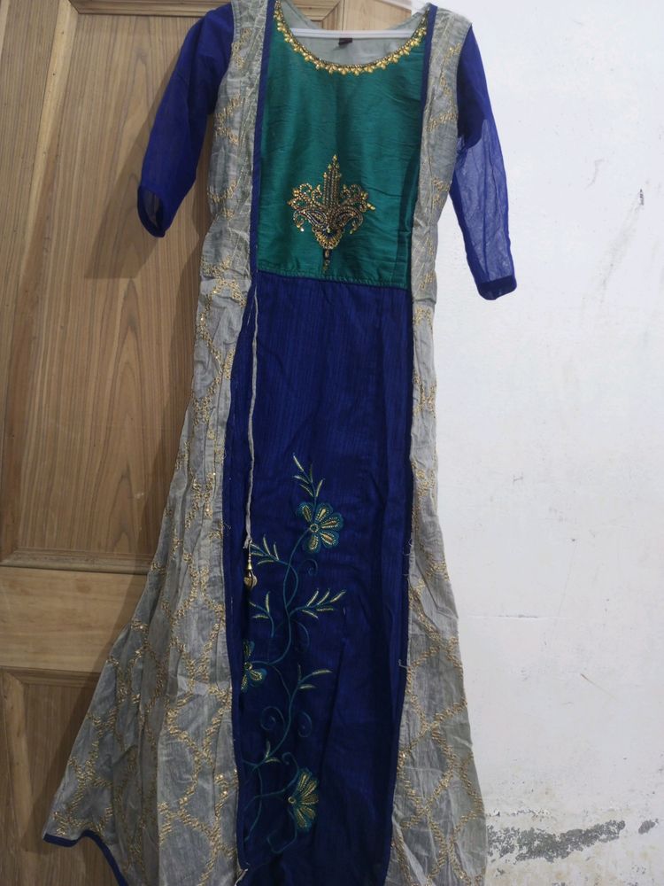 Very Beautiful Gown
