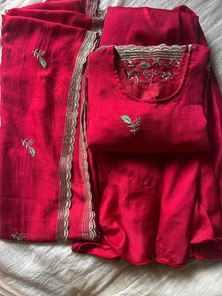 Elegant Red Kurta Set