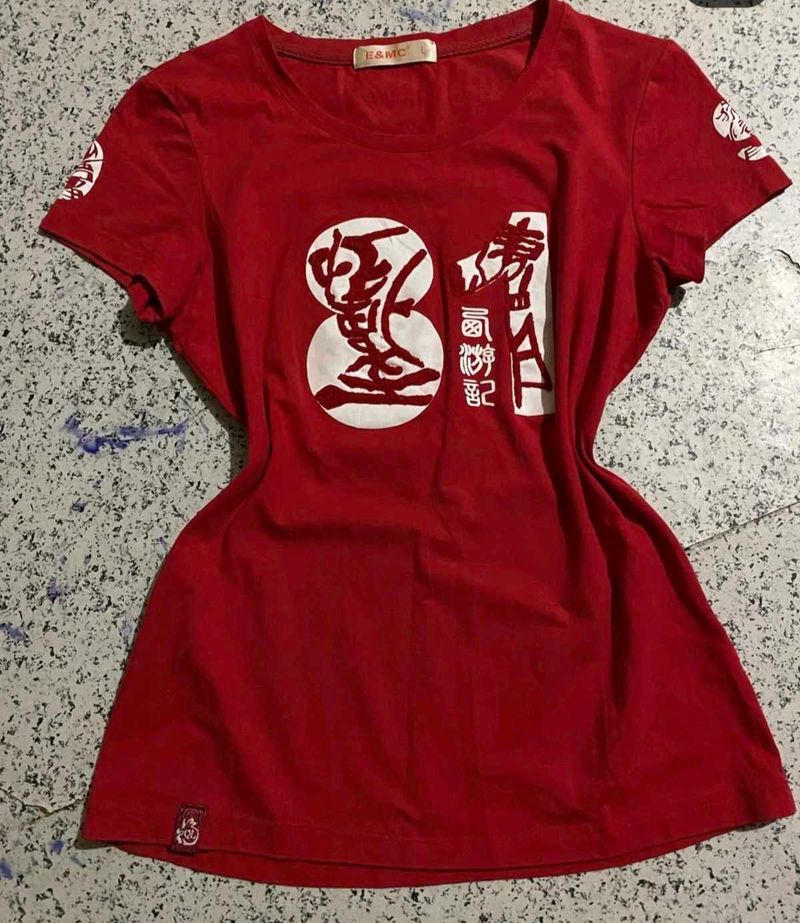 Red Graphic Print T-Shirt