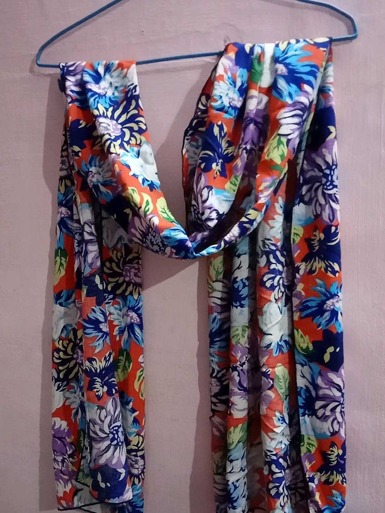 Vibrant Floral Print Dupatta