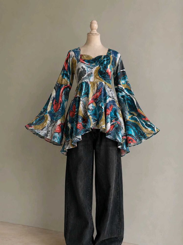 Unique Abstract Print Bell Sleeve Tunic Top
