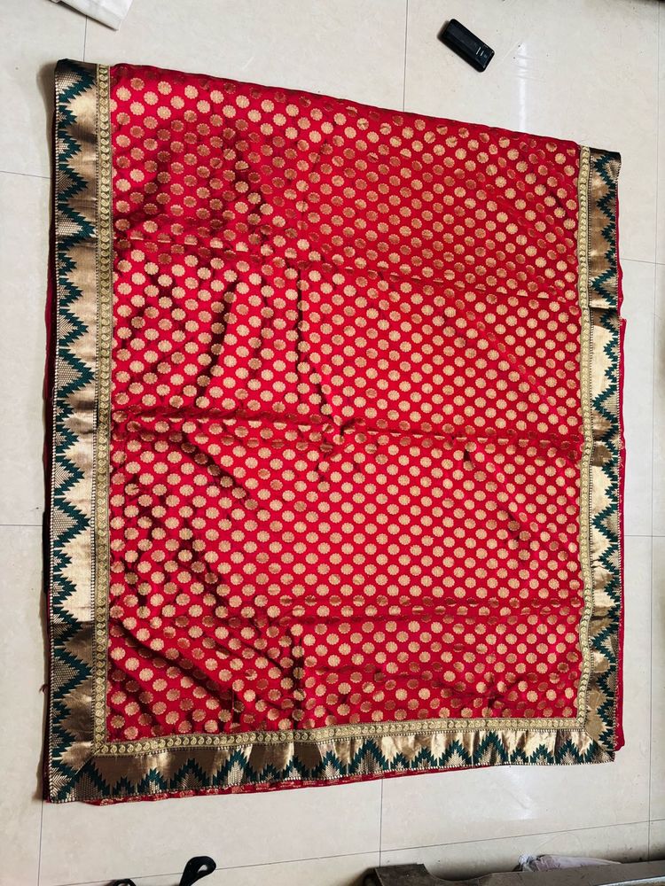 Elegant Red &amp; Gold Banarasi Silk Saree