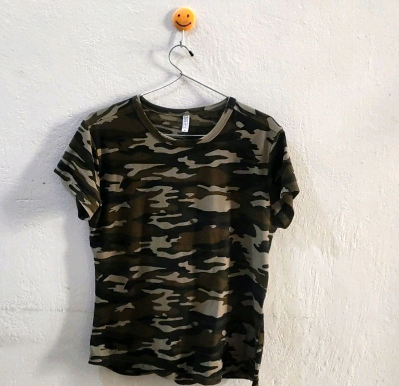 Army t-shirt