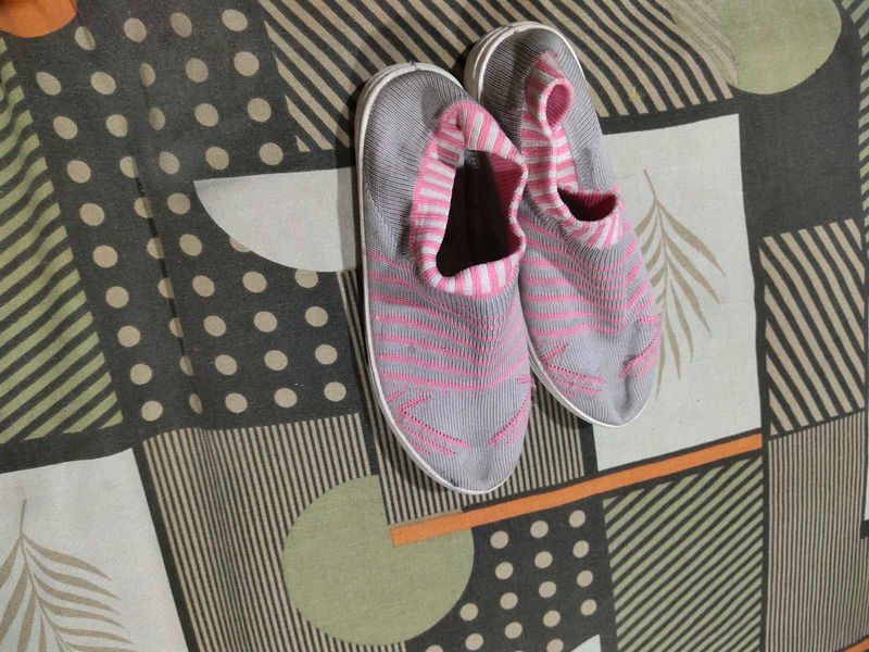 Women Shoes Never Used