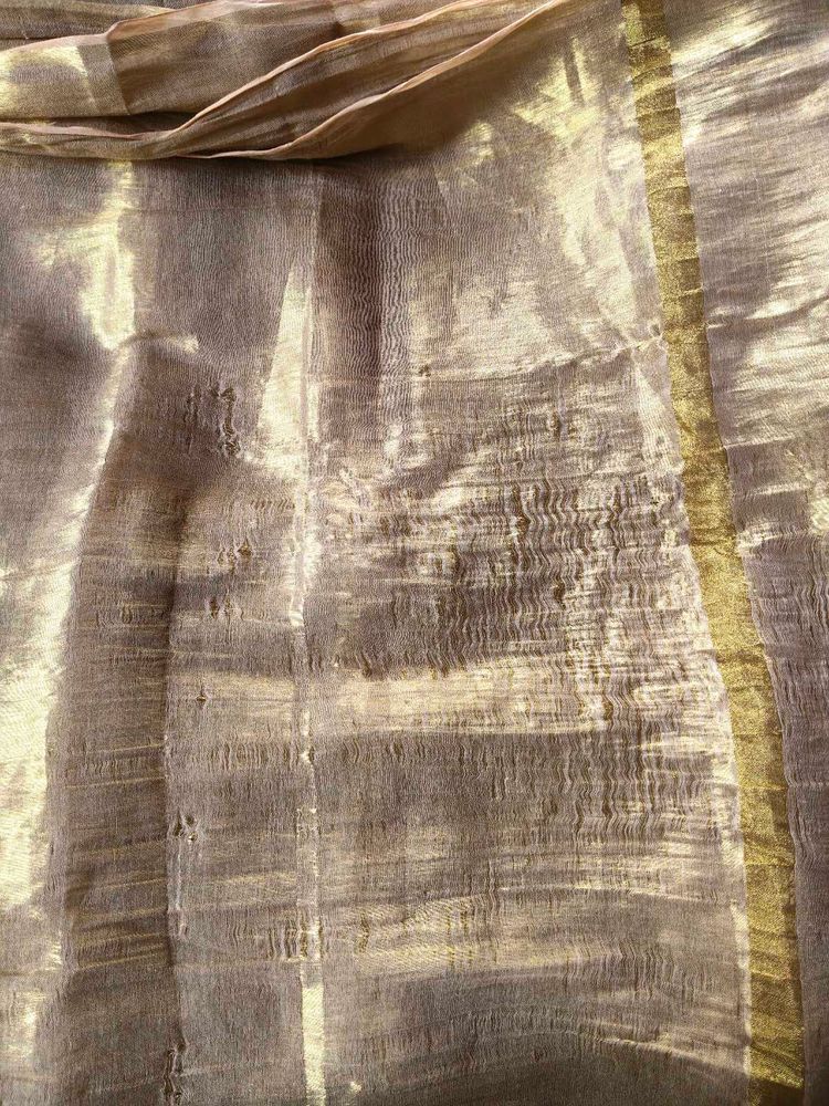 small damage saree