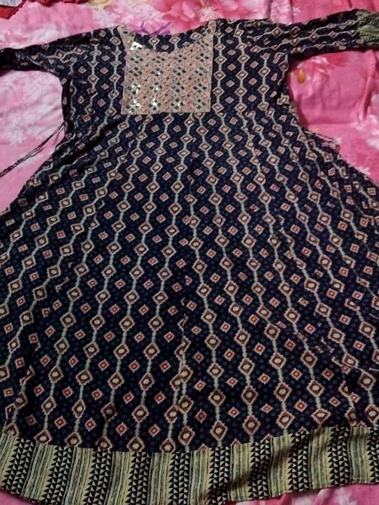 Long Frock With Side Dori
