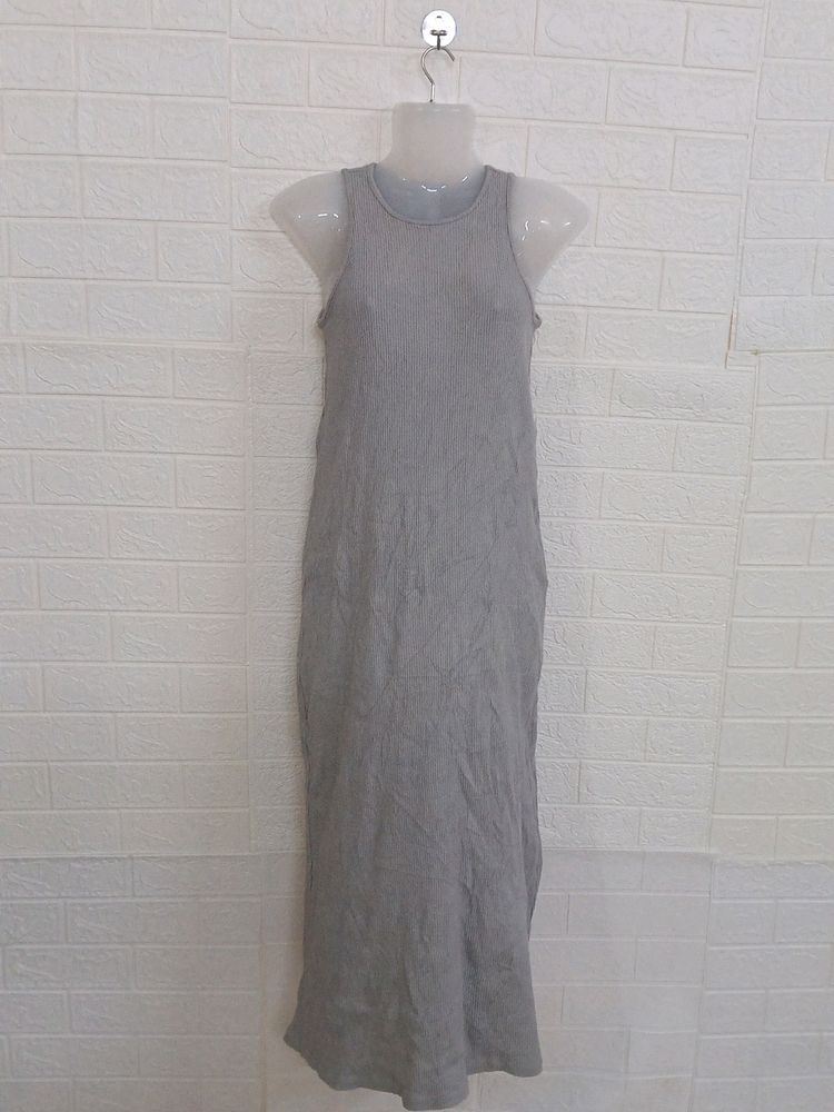 Grey Sleeveless Midi Dress